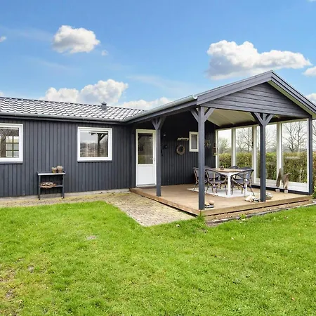 Juelsminde Xv Holiday home *
